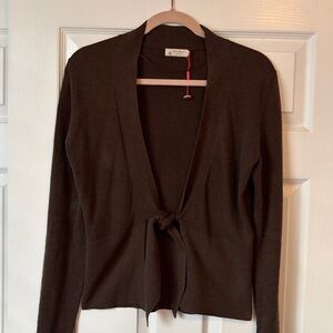 NWOT 100% Cotton Sweater tie in front small